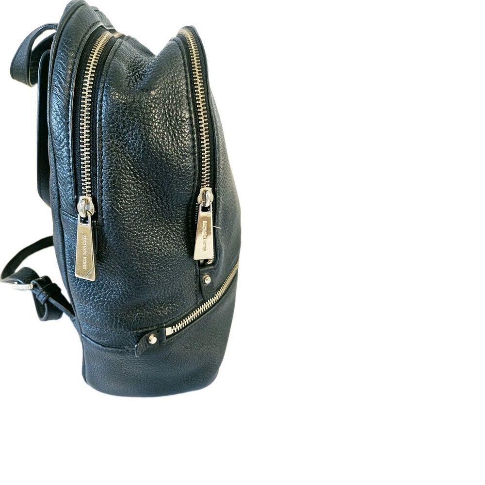 Michael Kors Black Pebbled Leather Rhea Medium Backpack GHW - Picture 6 of 13